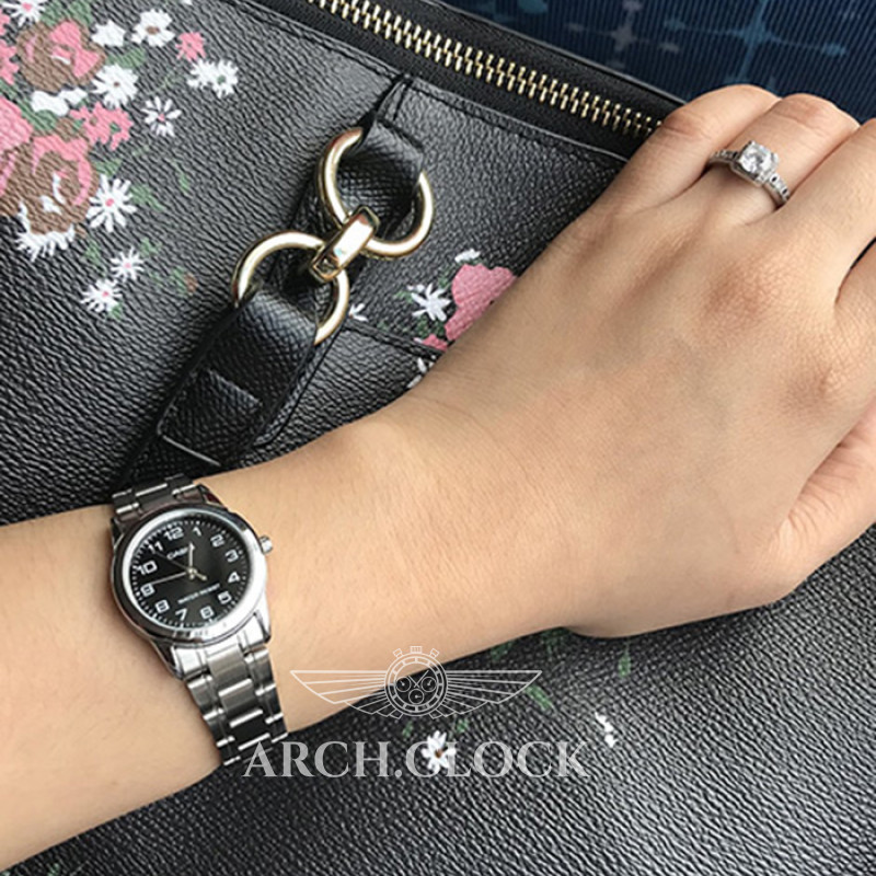 Парні годинники Casio MTP-V001D-1BUDF & LTP-V001D-1BUDF, фото 6