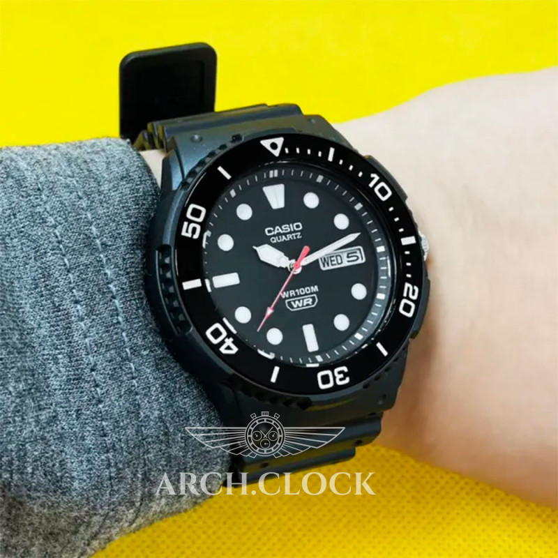 Годинник Casio MRW-230H-1E1, фото 3