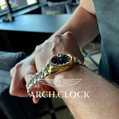 Pagani Design Day Date