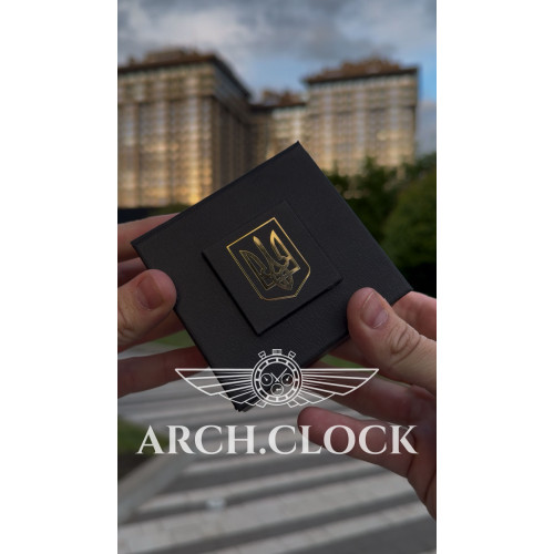 AWARDER UA OCTAGON SILVERS