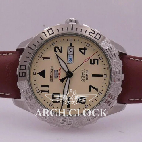 Seiko 5 SRP757K1 Sports Automatic Cream Dial