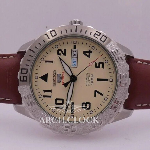 Seiko 5 SRP757K1 Sports Automatic Cream Dial