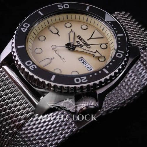 Seiko 5 Suits SRPD67K1 Automatic