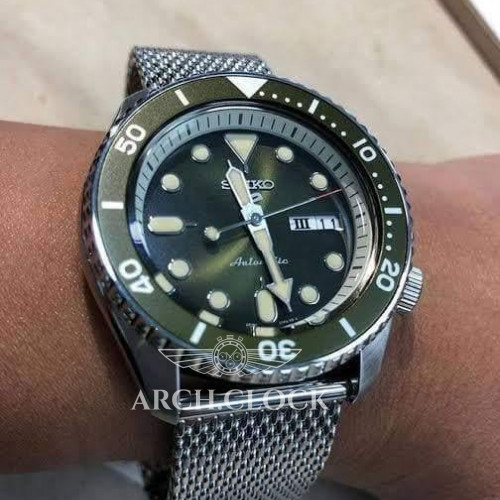 Seiko 5 Sports SRPD75K1 Automatic