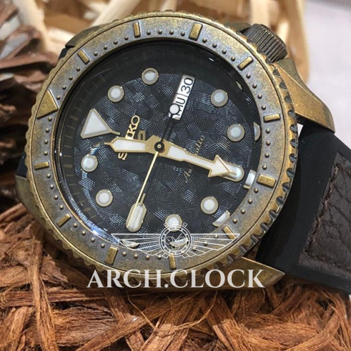 Seiko 5 Sports SRPE80K1 Automatic