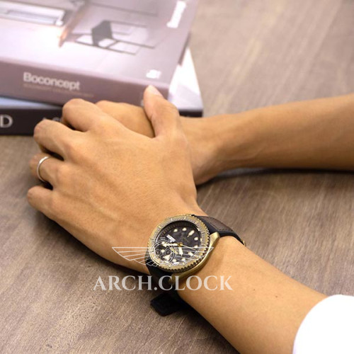 Seiko 5 Sports SRPE80K1 Automatic