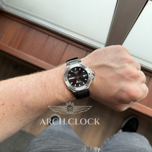 Tissot T-Race T141.807.17.051.00 Powermatic 80